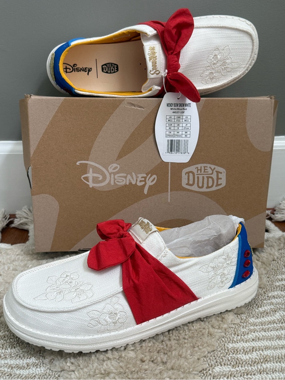 Hey Dude x Disney Snow White collaboration